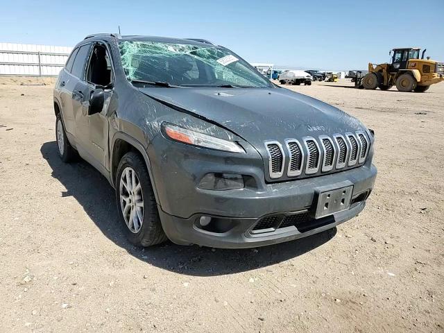 2018 Jeep Cherokee Latitude Plus VIN: 1C4PJLLX3JD577458 Lot: 58023255