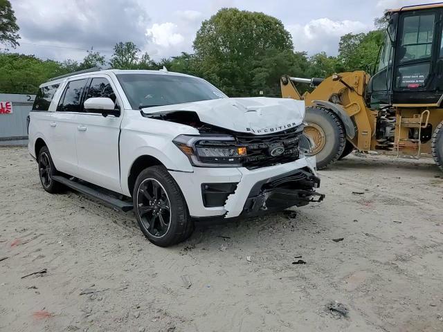 2024 Ford Expedition Max Limited VIN: 1FMJK2A81REB17273 Lot: 56653325