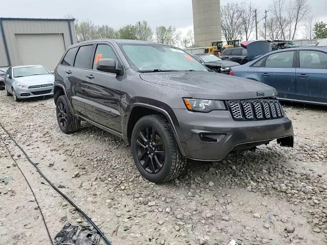 2018 Jeep Grand Cherokee Laredo VIN: 1C4RJFAG9JC137148 Lot: 55243865