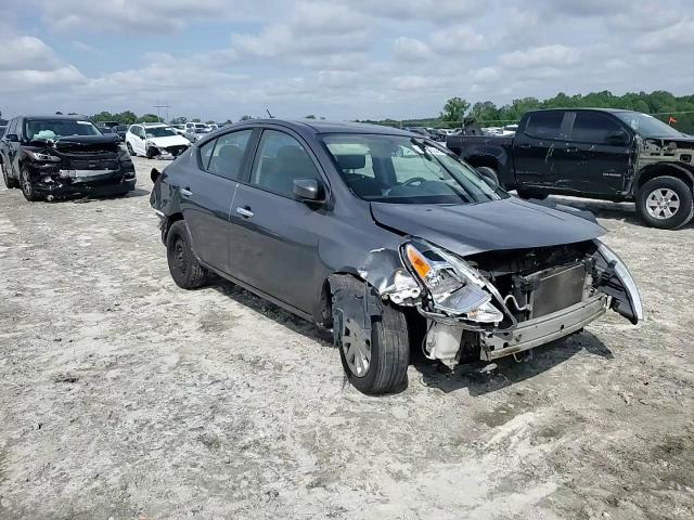 2019 Nissan Versa S VIN: 3N1CN7AP4KL880700 Lot: 57268645