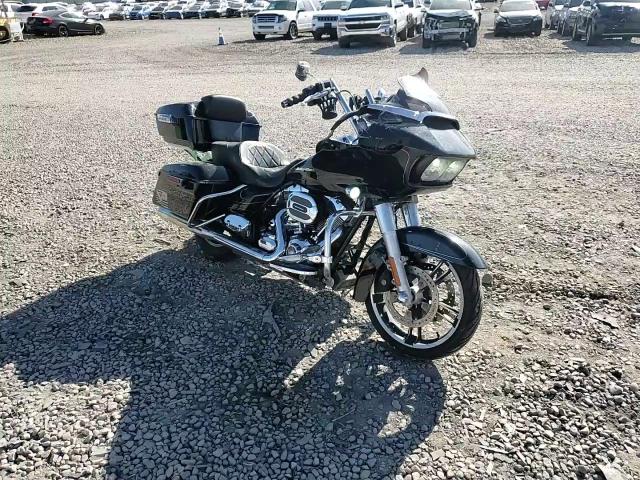 2015 Harley-Davidson Fltrxs Road Glide Special VIN: 1HD1KTM39FB664524 Lot: 58381145