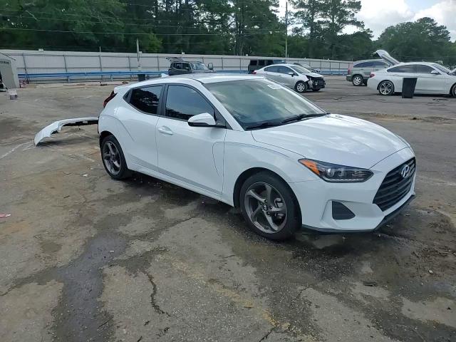 2019 Hyundai Veloster Base VIN: KMHTG6AFXKU015613 Lot: 54073665