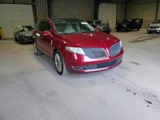 2013 Lincoln Mkt VIN: 2LMHJ5AT5DBL52842 Lot: 55501095