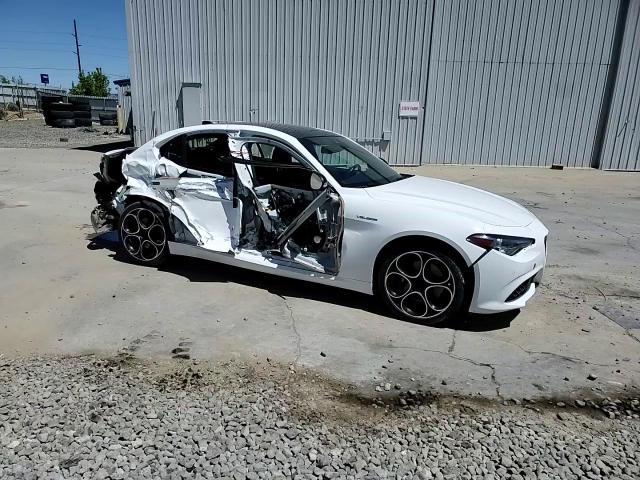 2022 Alfa Romeo Giulia Super VIN: ZARFAMBNXN7664866 Lot: 55639185
