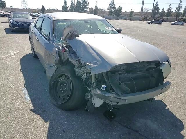 2006 Chrysler 300 VIN: 2C3KA43R26H170490 Lot: 57349175