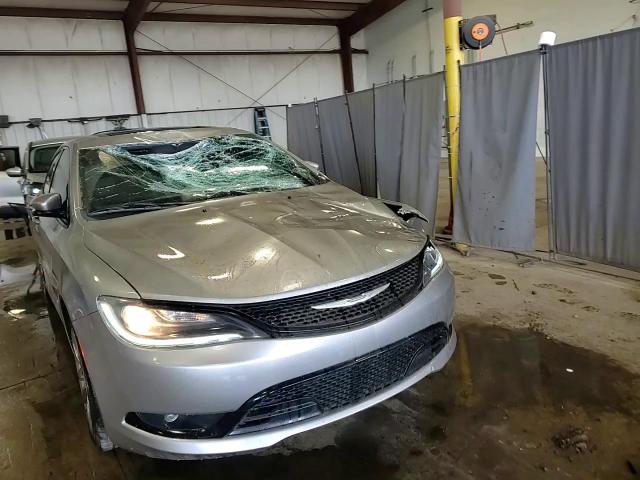2016 Chrysler 200 S VIN: 1C3CCCDG3GN163305 Lot: 57524165