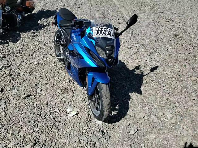 2025 Suzuki Gsx800 F VIN: JS1EM13B5S7100600 Lot: 56655515