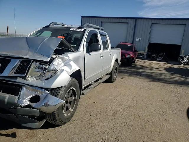 2008 Nissan Frontier Crew Cab Le VIN: 1N6AD07U28C433702 Lot: 56991565