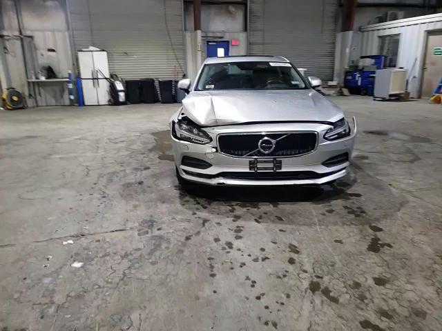 2018 Volvo S90 T6 Momentum VIN: LVY992MK8JP039196 Lot: 58869985