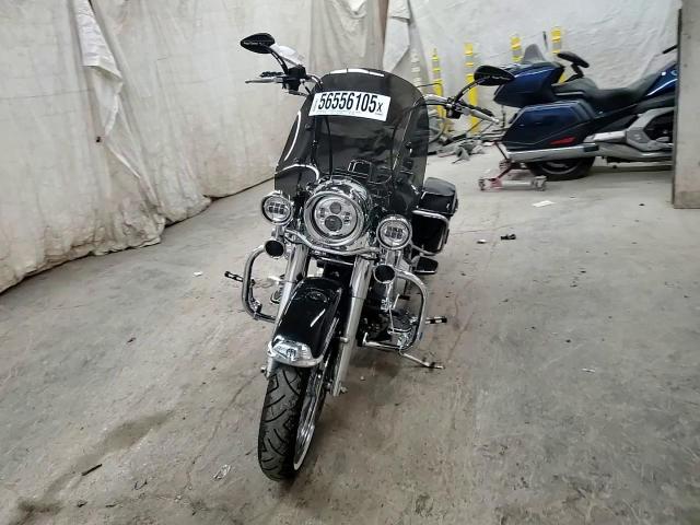 2005 Harley-Davidson Flhrci VIN: 1HD1FRW1X5Y661825 Lot: 56556105