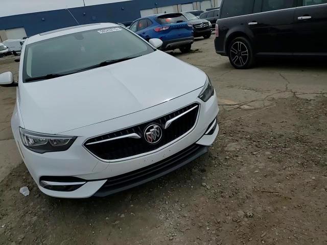 2018 Buick Regal Essence VIN: W04GP6SX1J1128129 Lot: 58543215