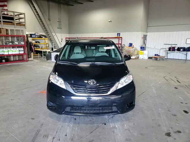 2015 Toyota Sienna Le VIN: 5TDKK3DC2FS556535 Lot: 56310525