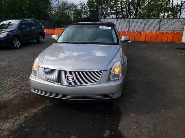2007 Cadillac Dts VIN: 1G6KD57Y97U196841 Lot: 55702525