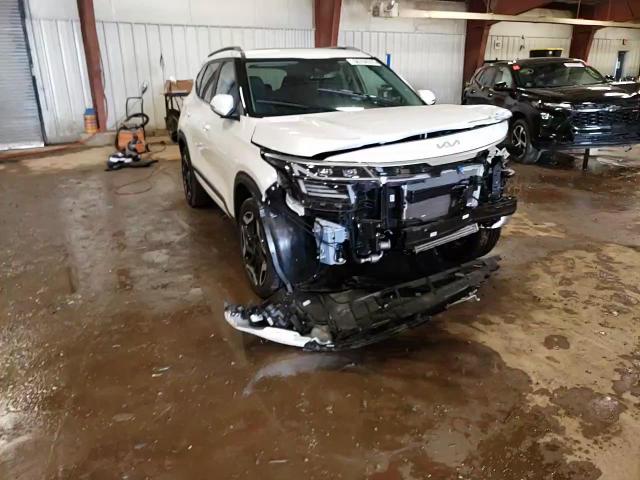 2024 Kia Seltos Sx VIN: KNDETCA76R7622276 Lot: 56784315
