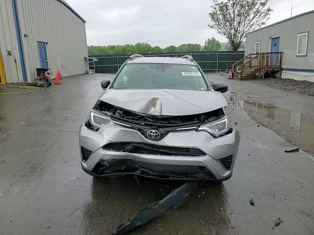 2017 Toyota Rav4 Le VIN: 2T3BFREV7HW587448 Lot: 56828155