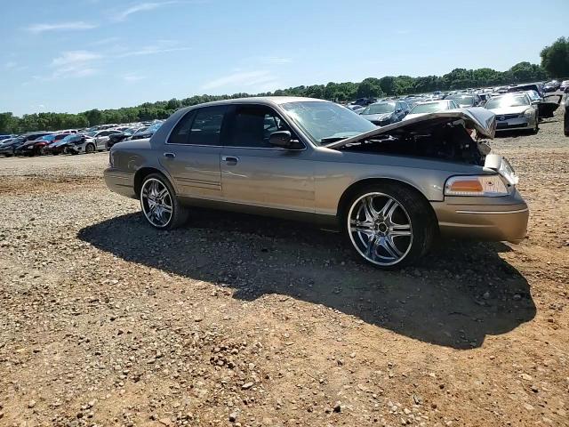2002 Ford Crown Victoria Lx VIN: 2FAFP74W02X100204 Lot: 58139205