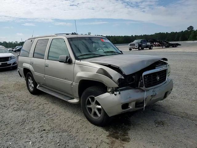 2000 Cadillac Escalade Luxury VIN: 1GYEK63R8YR220369 Lot: 56675975
