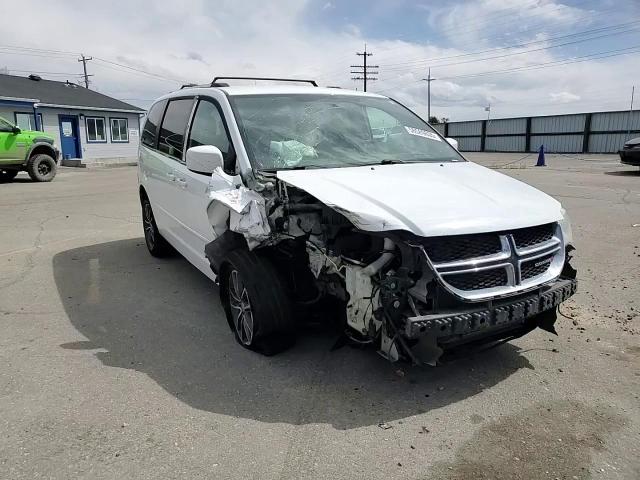 2017 Dodge Grand Caravan Sxt VIN: 2C4RDGCGXHR580484 Lot: 56589835