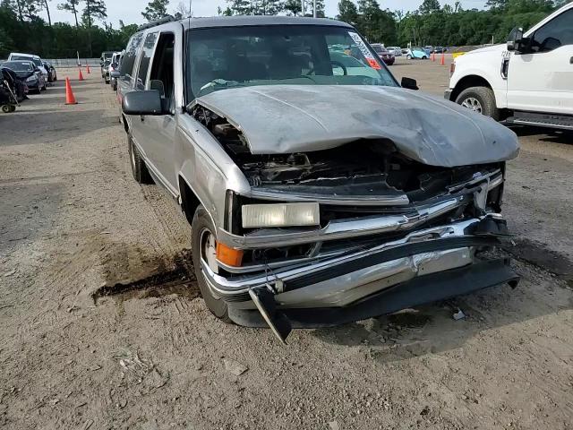 1999 Chevrolet Suburban C1500 VIN: 3GNEC16R3XG229911 Lot: 55305415