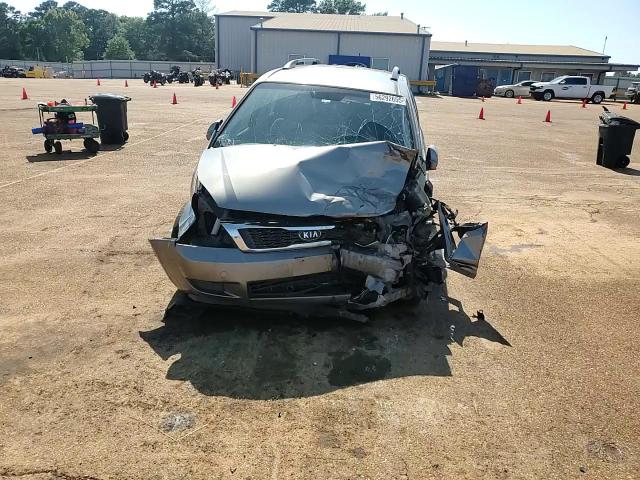2011 Kia Sedona Lx VIN: KNDMG4C76B6371290 Lot: 56292655