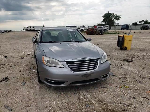 2013 Chrysler 200 Touring VIN: 1C3CCBBB9DN608577 Lot: 56550025