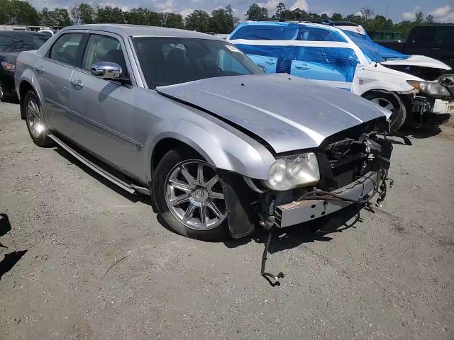 2005 Chrysler 300C VIN: 2C3AA63H25H107337 Lot: 56210185