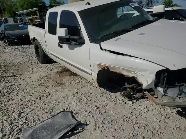 2005 GMC New Sierra K1500 VIN: 2GTEK19B451369935 Lot: 56320915