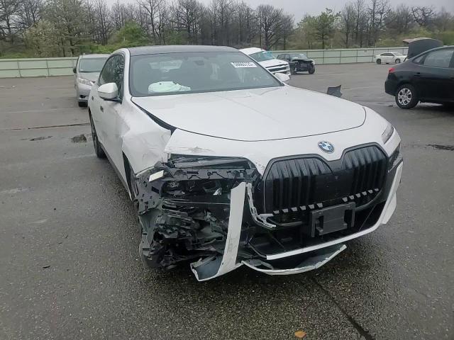 2024 BMW 760 Xi VIN: WBA33EJ05RCR10400 Lot: 56665725