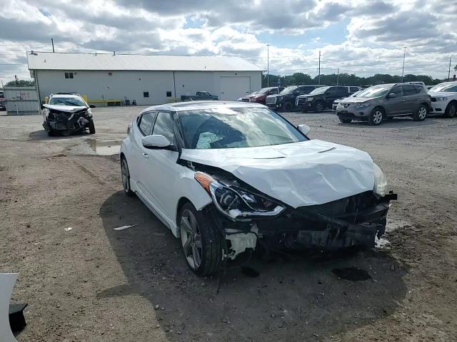 2015 Hyundai Veloster Turbo VIN: KMHTC6AE1FU238583 Lot: 57842795