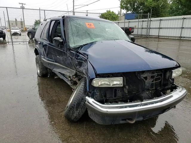 2001 Chevrolet Blazer VIN: 1GNDT13W71K236849 Lot: 57553045