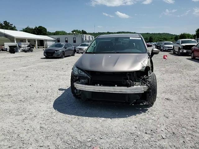 2017 Chrysler Pacifica Touring VIN: 2C4RC1DG4HR654657 Lot: 57376575