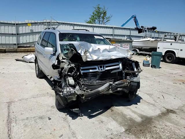 2007 Honda Pilot Lx VIN: 5FNYF18117B010892 Lot: 56334945