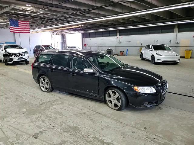 2010 Volvo V70 3.2 VIN: YV1982BW2A1123821 Lot: 55999235