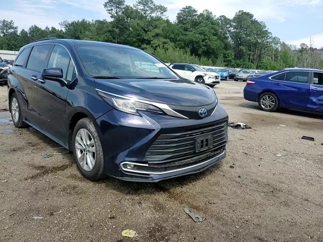 2022 Toyota Sienna Xle VIN: 5TDJSKFC4NS056992 Lot: 56120045