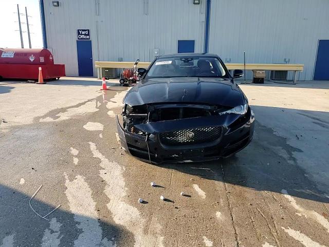 2017 Jaguar Xe Prestige VIN: SAJAE4BG1HA963925 Lot: 57568085