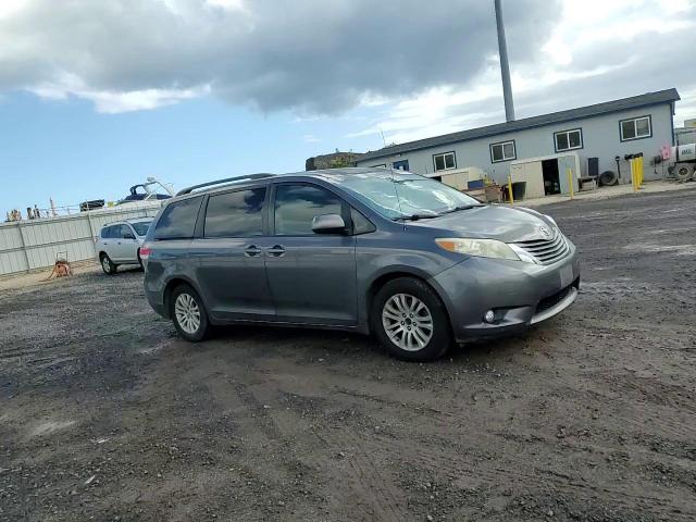 2012 Toyota Sienna Xle VIN: 5TDYK3DC9CS266587 Lot: 54319645