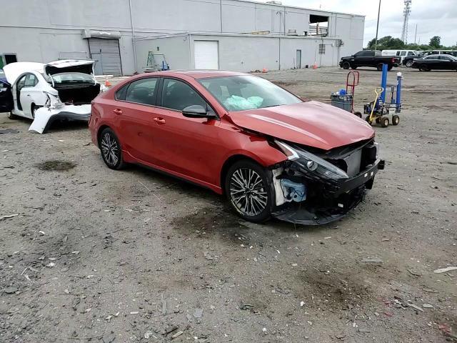 2024 Kia Forte Gt Line VIN: 3KPF54AD9RE698567 Lot: 56413015