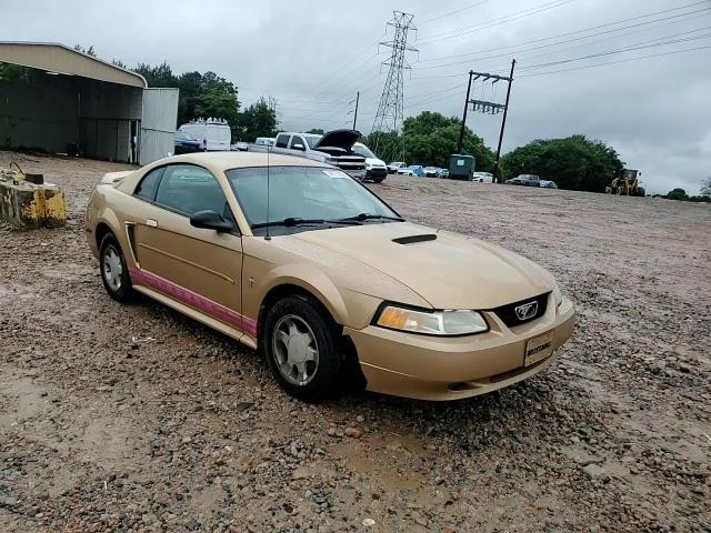 2000 Ford Mustang VIN: 1FAFP404XYF179209 Lot: 56727285