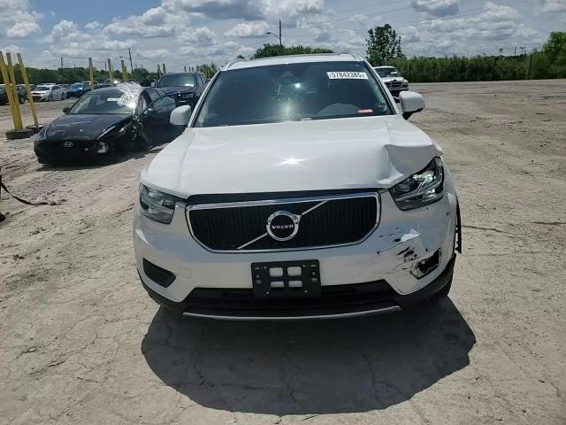 2020 Volvo Xc40 T5 Momentum VIN: YV4162UK4L2200427 Lot: 57842385