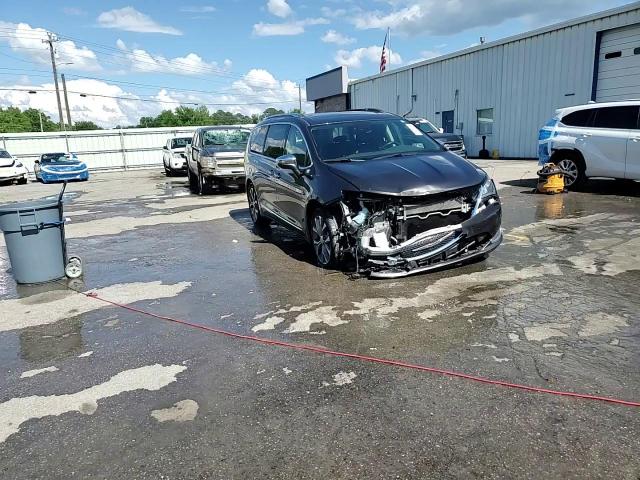 2020 Chrysler Pacifica Limited VIN: 2C4RC1GG5LR197636 Lot: 56032355
