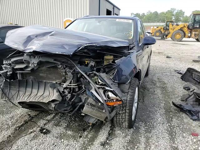 2011 Volkswagen Touareg V6 Tdi VIN: WVGFK9BP0BD002910 Lot: 56712105