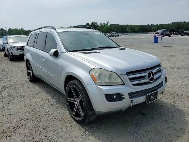2007 Mercedes-Benz Gl 450 4Matic VIN: 4JGBF71E87A113852 Lot: 57323045