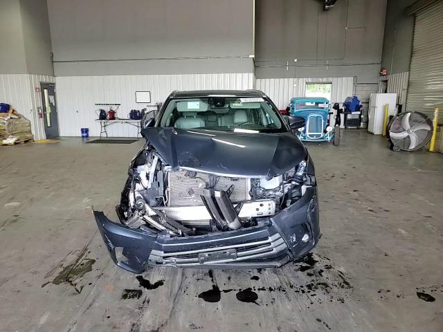 2019 Toyota Highlander Limited VIN: 5TDDZRFH0KS718933 Lot: 58320875