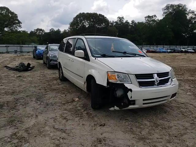 2010 Dodge Grand Caravan Sxt VIN: 2D4RN5D16AR100431 Lot: 57052765