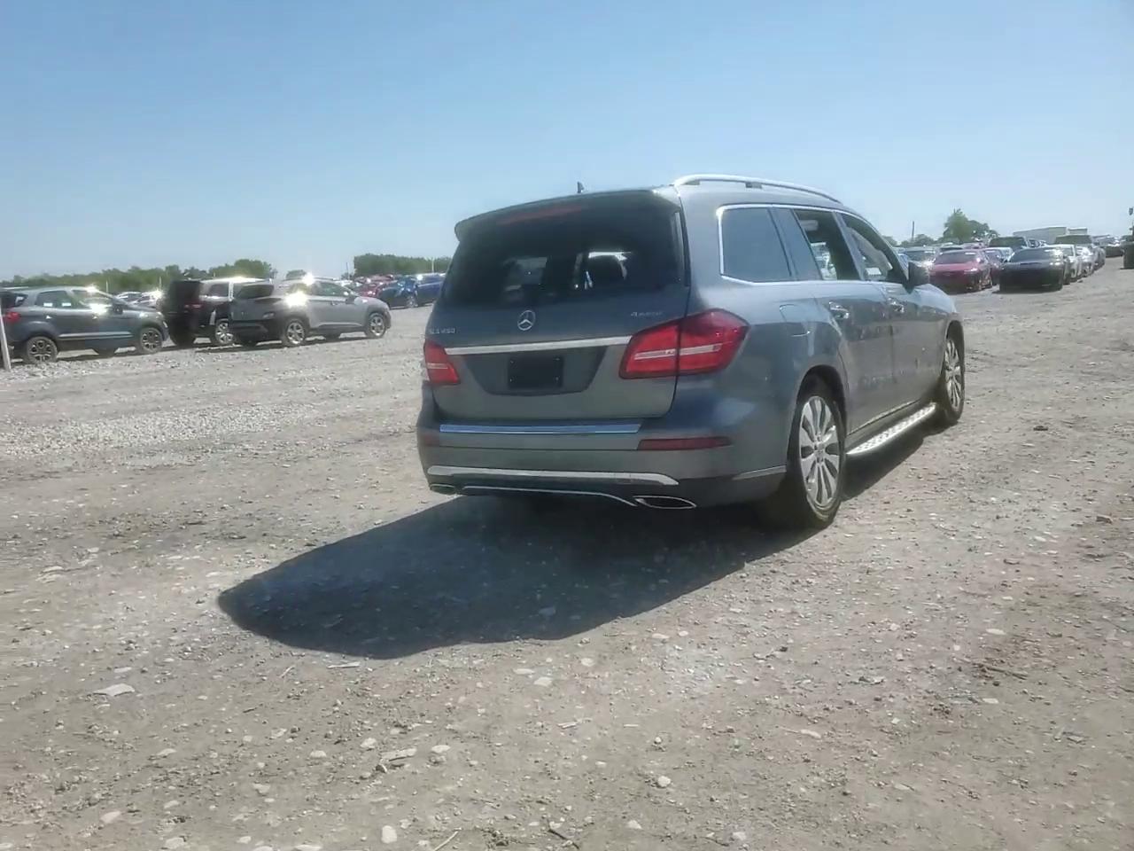 Фото: 4JGDF6EE9HA958563