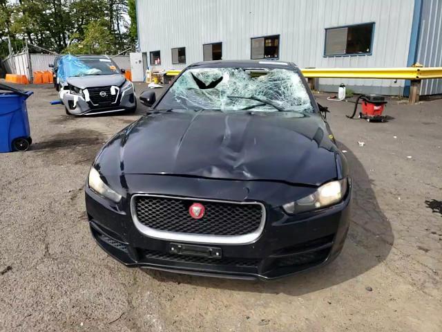 2017 Jaguar Xe VIN: SAJAR4BGXHA977746 Lot: 57907075