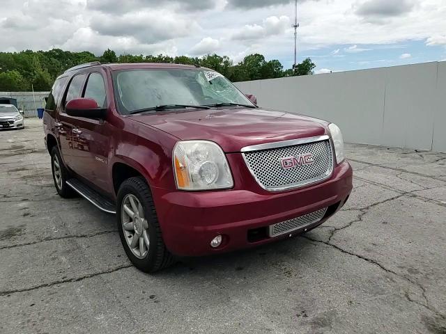 2008 GMC Yukon Denali VIN: 1GKFK63818J170385 Lot: 56486255
