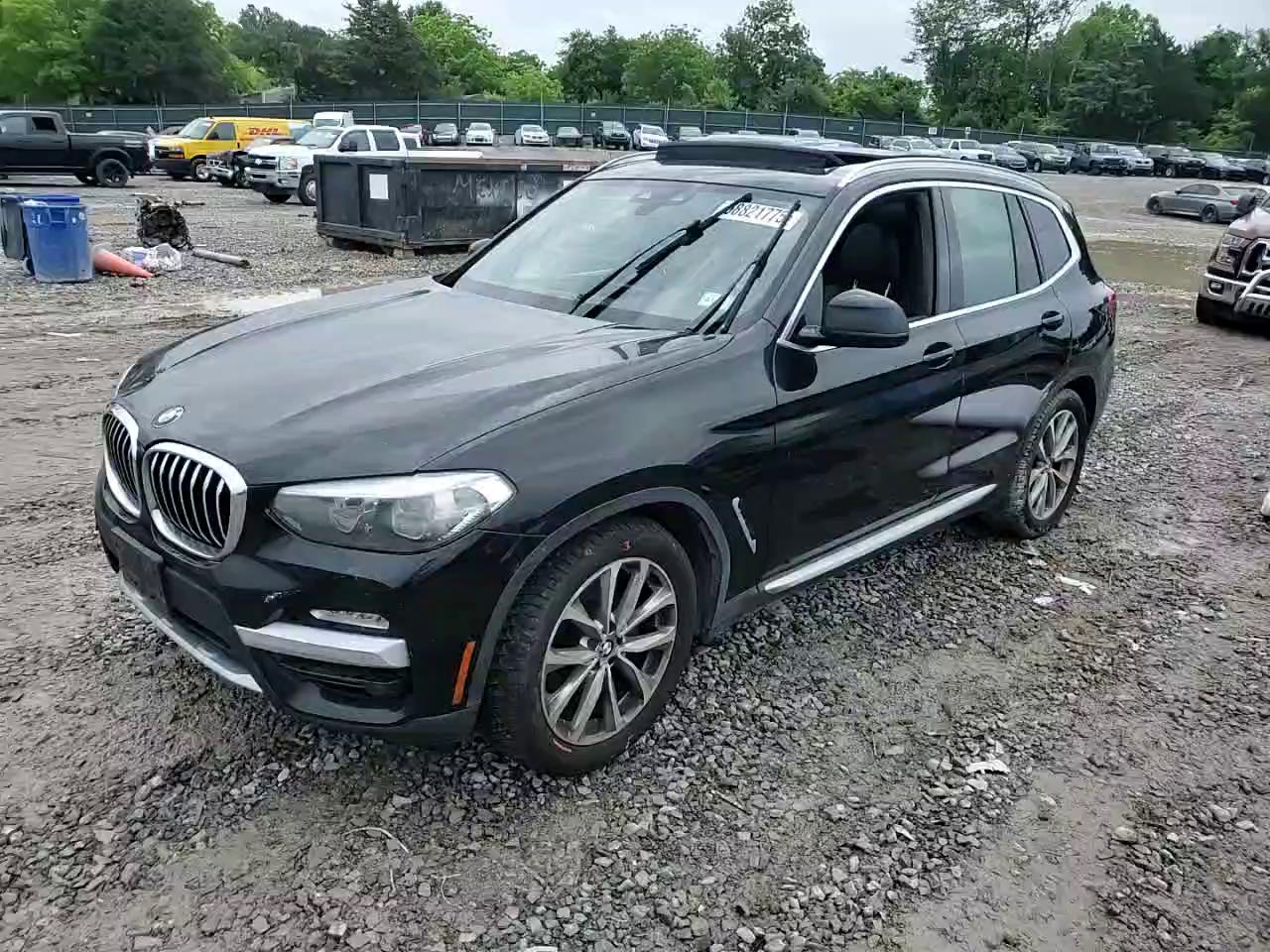 Фото: 5UXTR9C52KLE20263