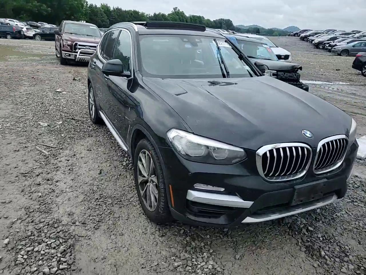 Фото: 5UXTR9C52KLE20263