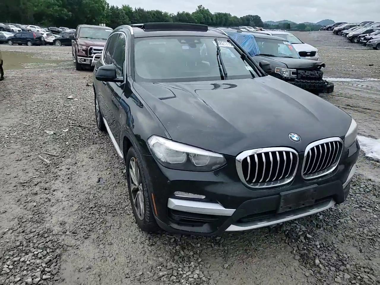 Фото: 5UXTR9C52KLE20263